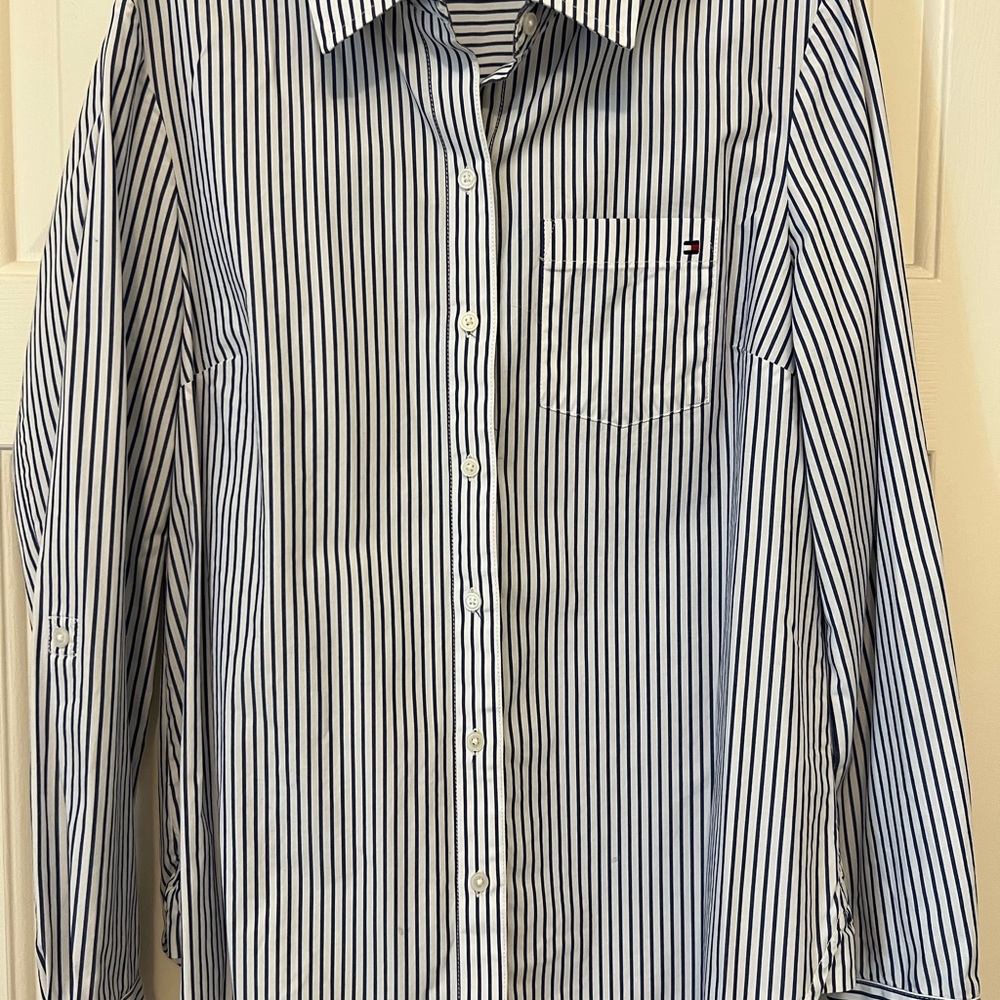 Tommy Hilfiger Blue and White Striped Button Down Shirt Women’s Size Small